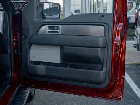 Used 2014 Ford F150 FX4 w/ Equipment Group 402A Luxury image 32