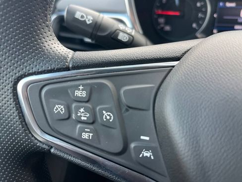 Used 2021 Chevrolet Equinox LT w/ LPO, Cargo Package AWD/4WD image 13