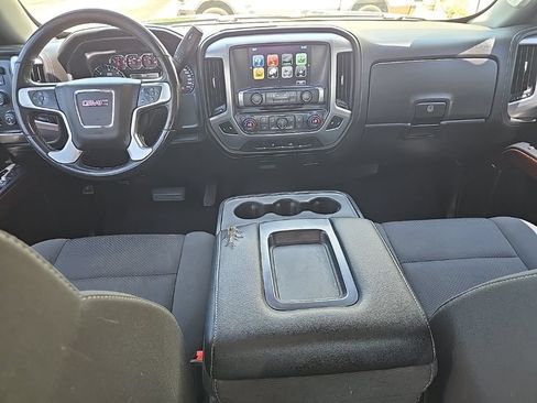 Used 2019 GMC Sierra 1500 SLE w/ Black Pack AWD/4WD image 39