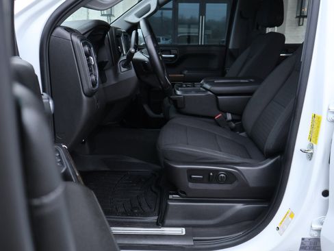 Used 2021 Chevrolet Silverado 1500 LT w/ All Star Edition Plus image 9