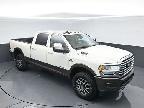 Used 2024 RAM 2500 Limited w/ Towing Technology Group AWD/4WD image 41