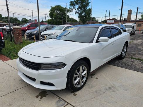 Used 2022 Dodge Charger SXT AWD/4WD image 5