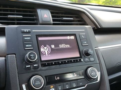 Used 2020 Honda Civic LX image 17