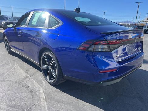 Used 2024 Honda Accord Sport image 7