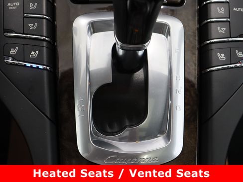 Used 2016 Porsche Cayenne image 23