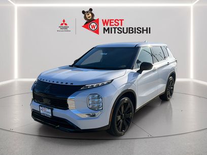 New 2026 Mitsubishi Outlander LE