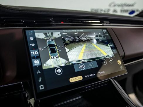 Used 2025 Land Rover Range Rover Sport Autobiography image 33