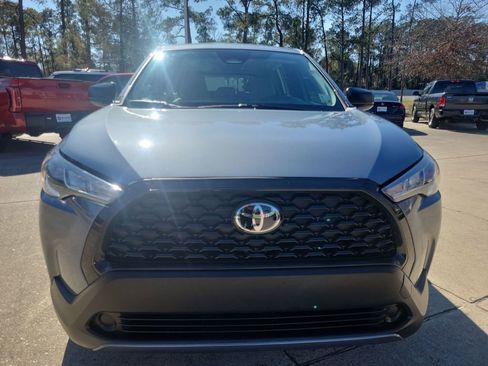 Certified 2024 Toyota Corolla Cross L image 10