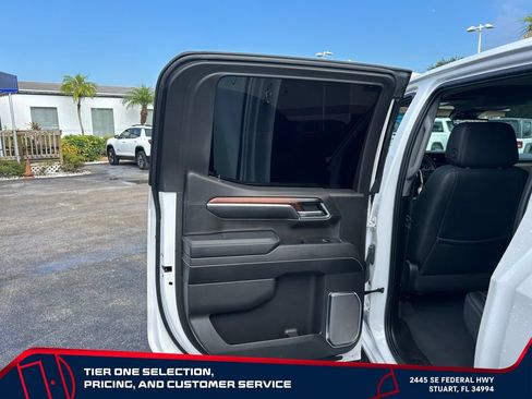 Used 2024 GMC Sierra 1500 Denali AWD/4WD image 31