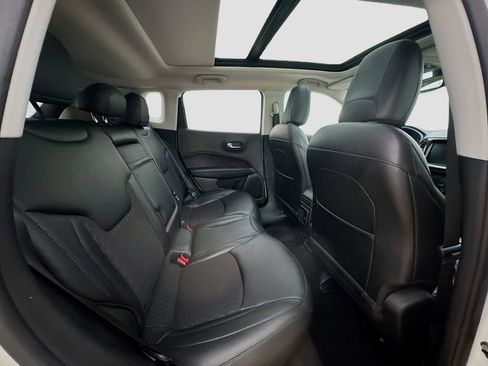 Used 2019 Jeep Compass Latitude AWD/4WD image 35