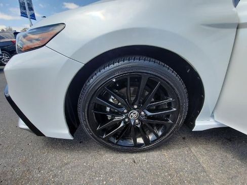 Used 2022 Toyota Camry XSE FWD image 34