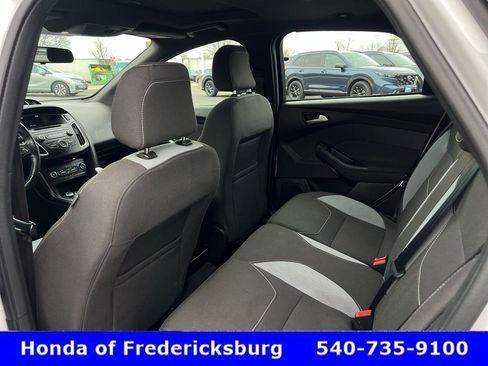 Used 2016 Ford Focus ST image 31