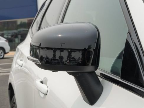 Certified 2024 Volvo XC60 B5 Plus w/ Protection Package Premier AWD/4WD image 16