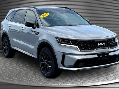 Used 2023 Kia Sorento SX