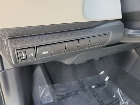 Certified 2022 Toyota Corolla LE FWD image 24