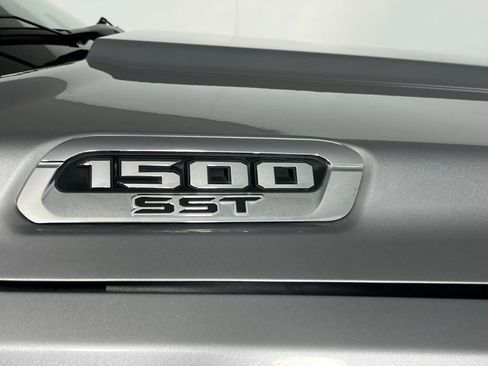 Certified 2025 RAM 1500 Laramie image 32