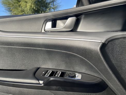 Used 2023 Kia K5 GT-Line w/ GT-Line Premium Package image 19