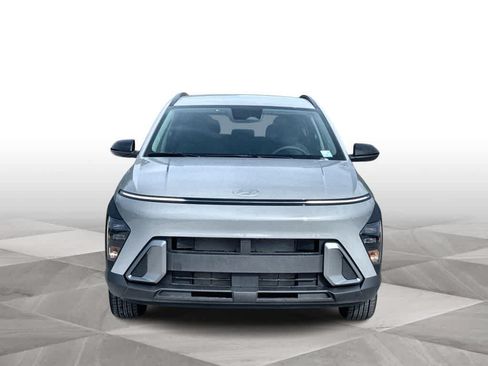 New 2027 Hyundai Kona SEL Sport FWD image 3