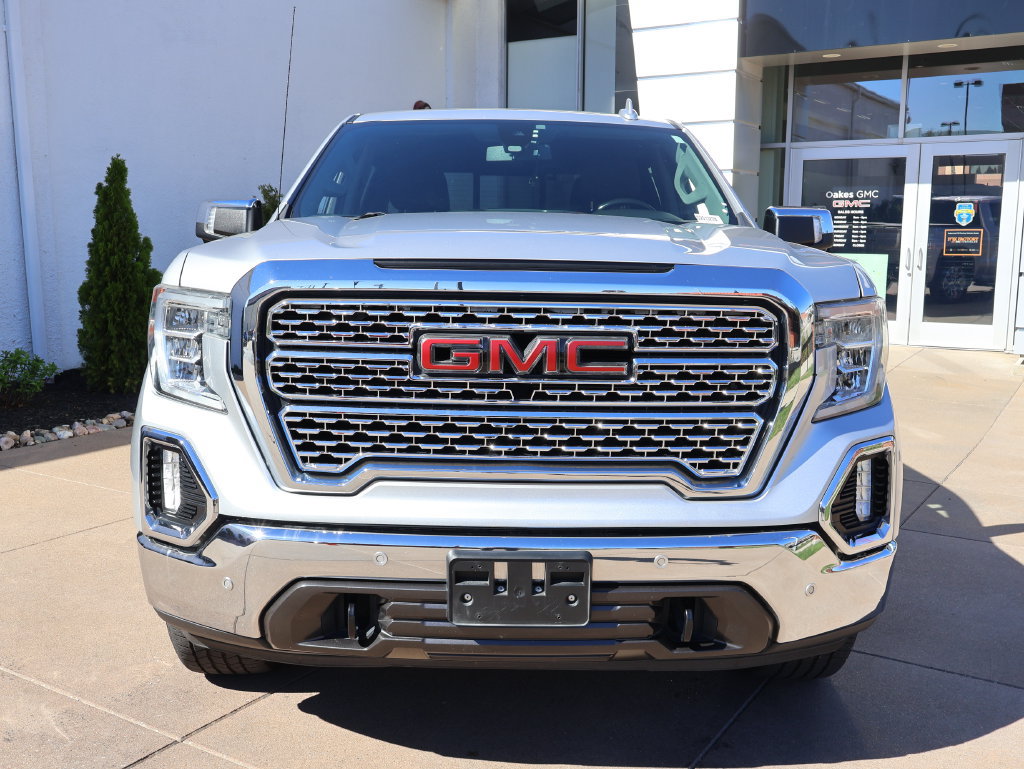 Used 2020 GMC Sierra 1500 SLT w/ SLT Premium Plus Package AWD/4WD image 2