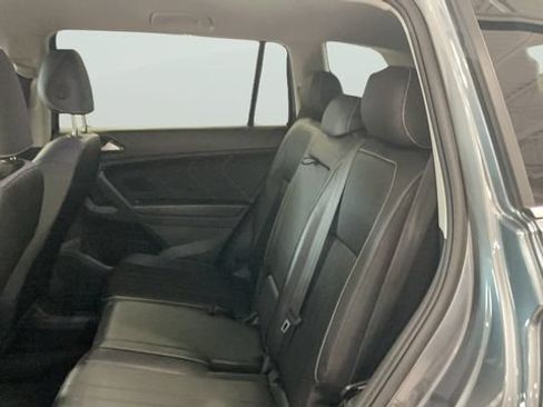Certified 2024 Volkswagen Tiguan SE AWD/4WD image 14