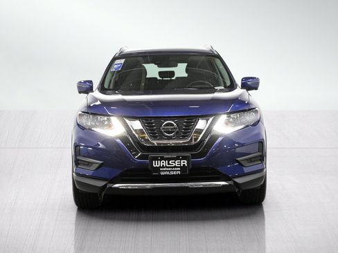 Used 2020 Nissan Rogue SV w/ Premium Package AWD/4WD image 8