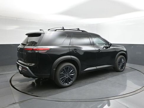 New 2026 Nissan Pathfinder SL w/ SL Premium Package image 11