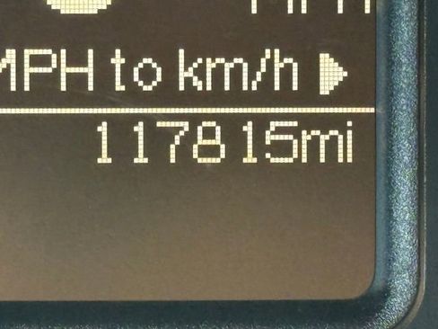 Used 2014 RAM 2500 Tradesman w/ Chrome Appearance Group image 21