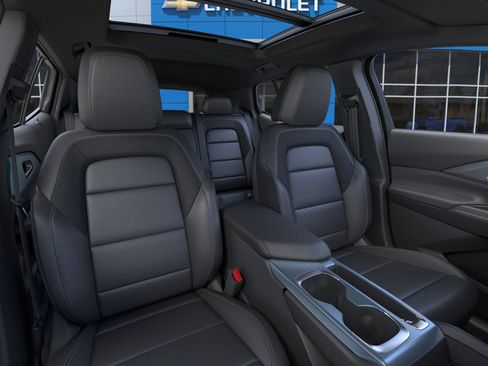 New 2026 Chevrolet Equinox EV LT w/ Convenience Package II FWD image 16