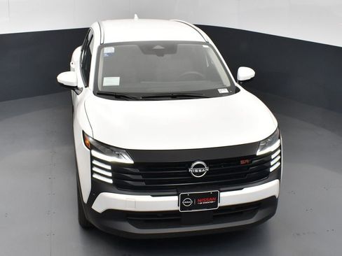 New 2025 Nissan Kicks SR image 45