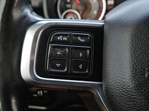 Used 2019 RAM 2500 Laramie w/ Night Edition image 12