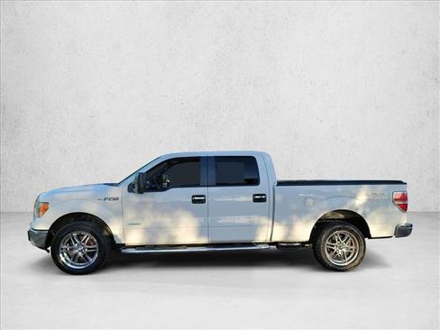 Used 2013 Ford F150 XLT w/ XLT Chrome Pkg AWD/4WD image 8