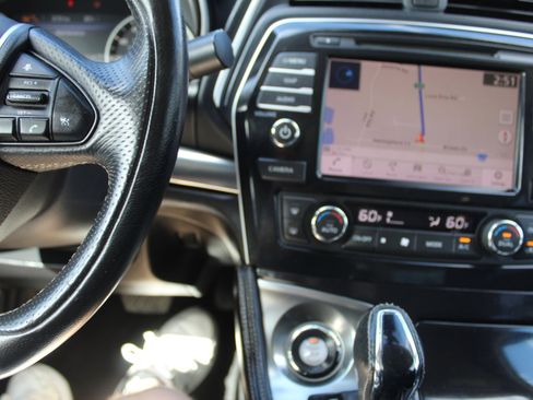 Used 2020 Nissan Maxima 3.5 SV w/ Floor Mat Group image 16