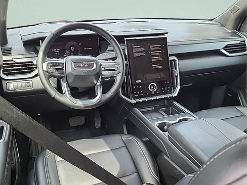 Used 2024 GMC Acadia Elevation AWD/4WD image 15