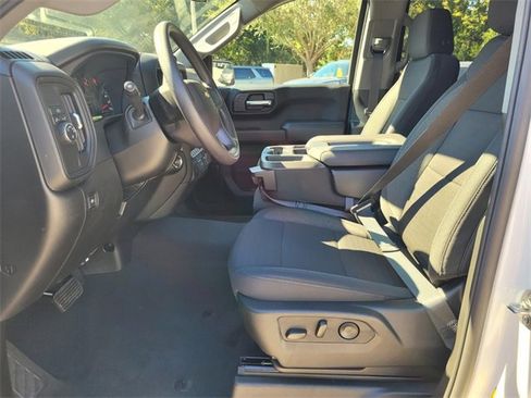 New 2025 Chevrolet Silverado 1500 Custom image 10