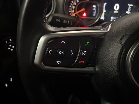 Used 2022 Jeep Wrangler Unlimited Sahara w/ Cold Weather Group image 27