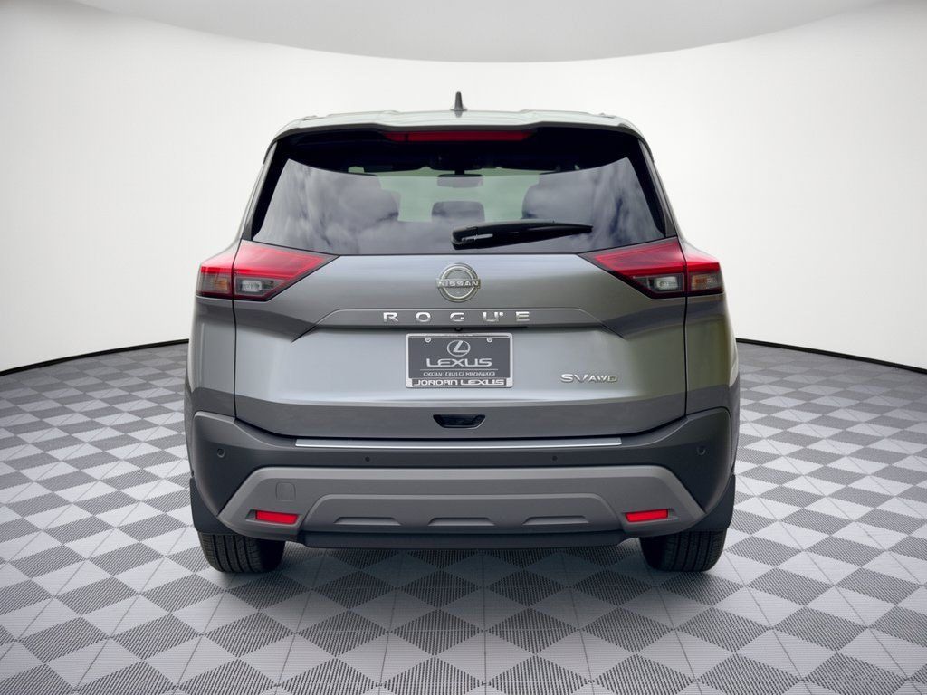 Used 2023 Nissan Rogue SV AWD/4WD image 11