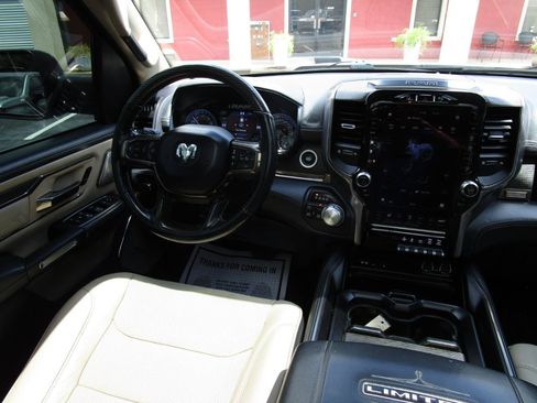 Used 2019 RAM 1500 Limited AWD/4WD image 10