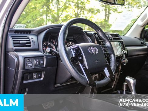 Used 2023 Toyota 4Runner TRD Off-Road Premium w/ Moonroof Package AWD/4WD image 23