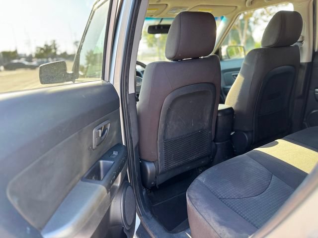 Used 2013 Kia Soul FWD image 25
