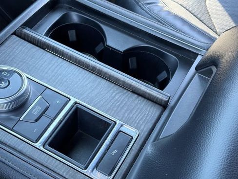 Used 2020 Ford Expedition Max Limited image 18