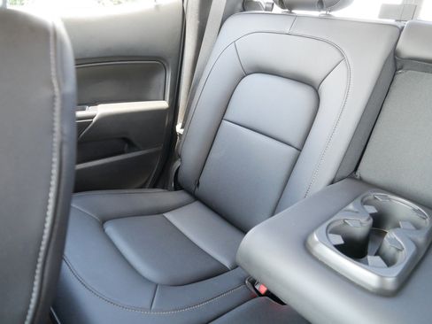 Used 2019 Chevrolet Colorado ZR2 AWD/4WD image 12