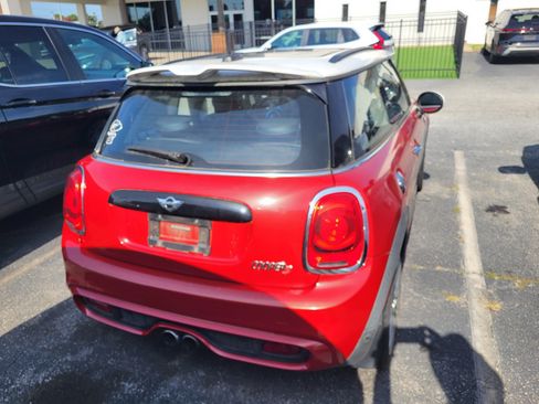 Used 2017 MINI Cooper S FWD image 5