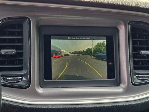 Used 2022 Dodge Challenger GT image 21