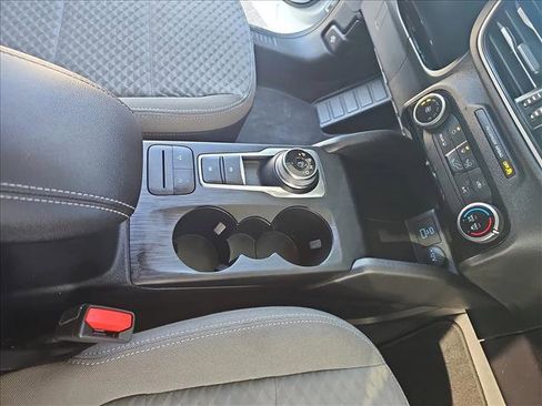 Certified 2022 Ford Escape SE image 10