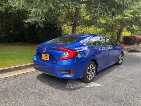 Used 2016 Honda Civic EX image 12