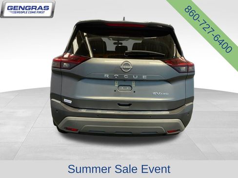 Used 2023 Nissan Rogue SV AWD/4WD image 7