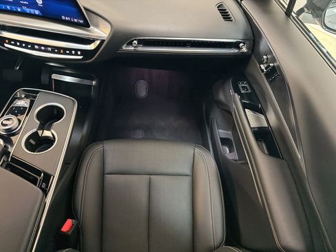 Certified 2024 Cadillac Lyriq Luxury RWD image 18