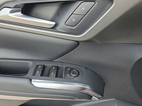 New 2026 Chevrolet Traverse LT FWD image 29