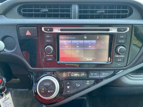 Used 2016 Toyota Prius C One FWD image 20
