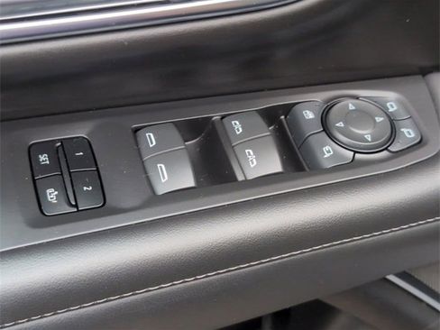 Certified 2024 Chevrolet Tahoe Z71 w/ Luxury Package image 23